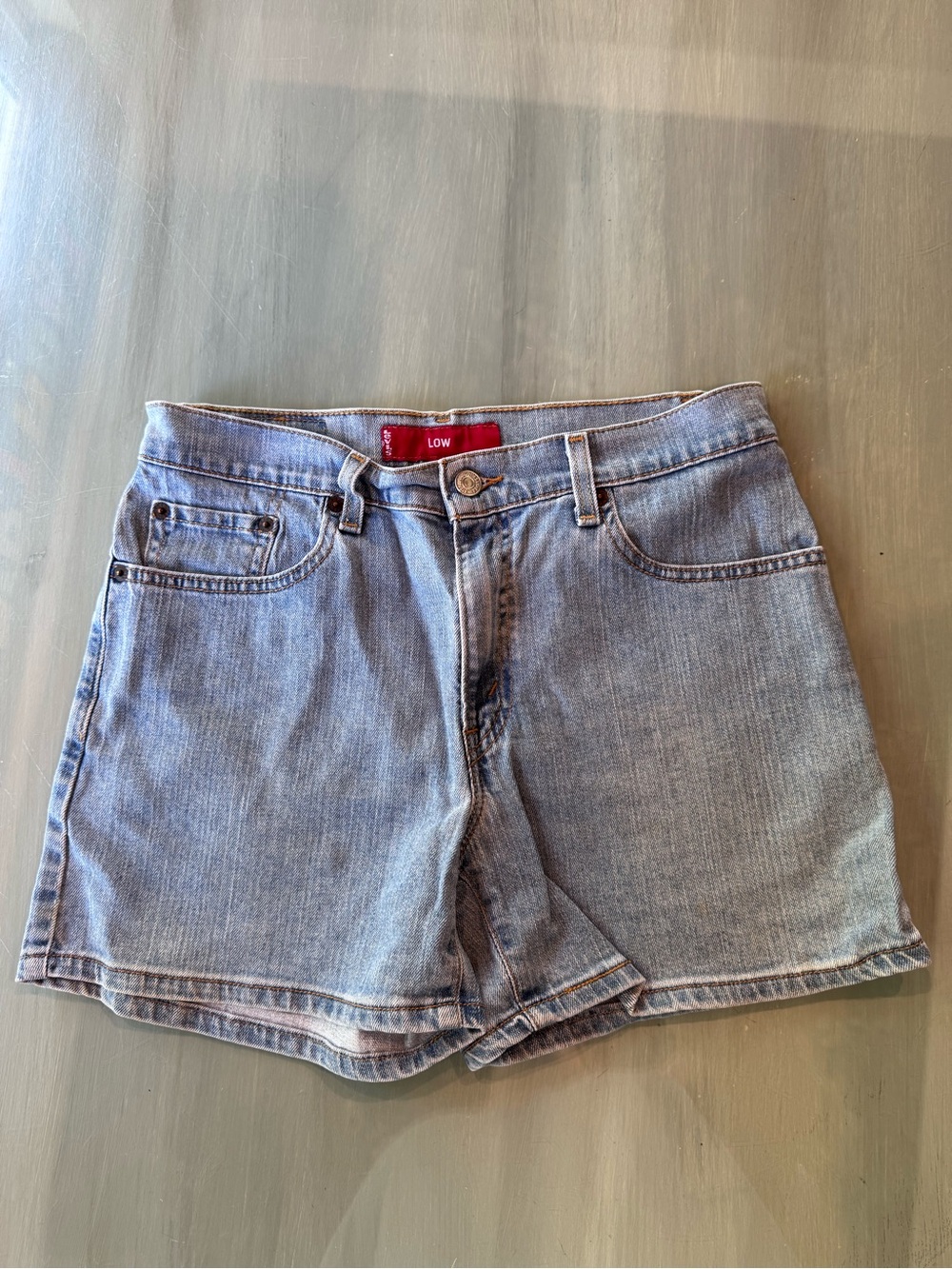 Levi's Light Blue Denim Low-Rise Women's Jean Shorts